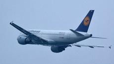 Airbus A319-100_3.jpg